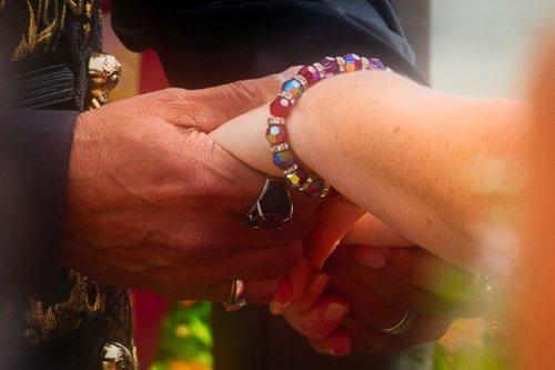 mobile - carousel-hero-element image-5