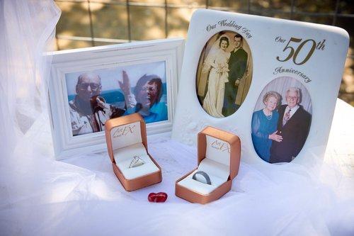 mobile - carousel-hero-element image-6